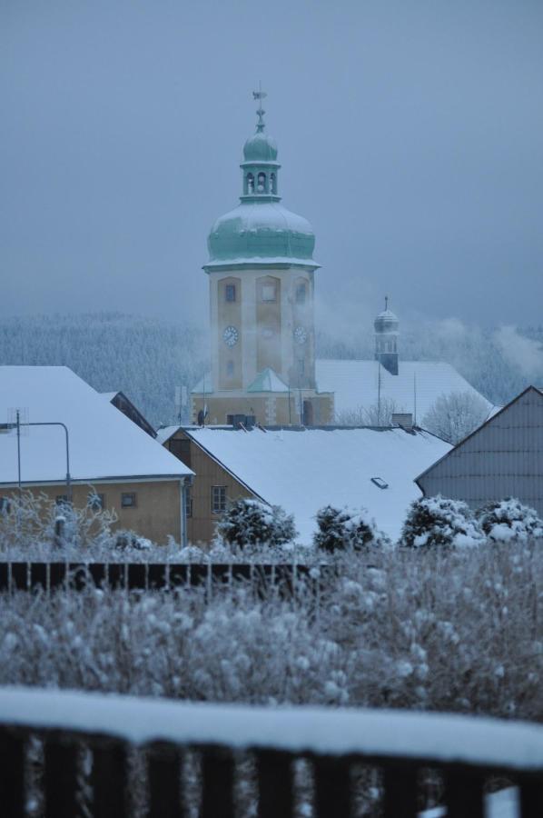 Apartmany Nemo Horní Blatná Exterior foto